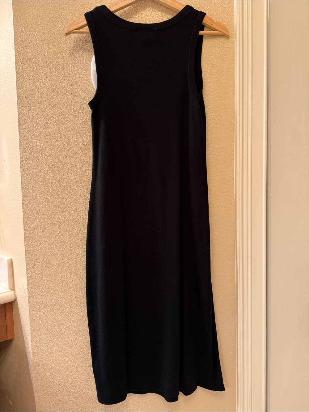 Classic Black Tank Midi Dress - Unbranded - Picture 3 of 3